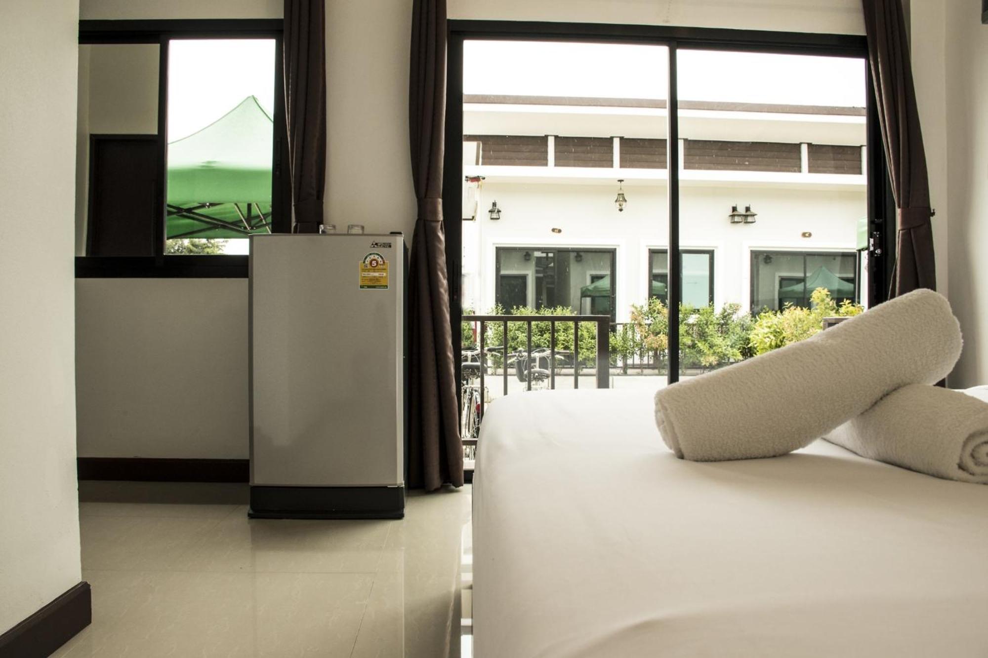 Thongsuk Mini Resort Pran Buri Exterior foto